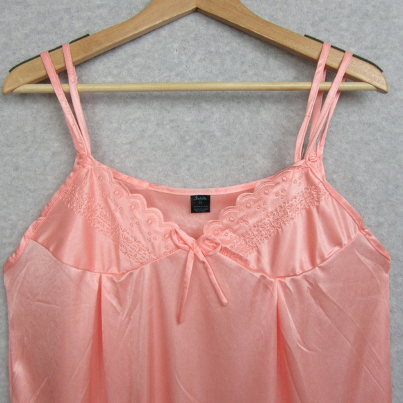 Two Piece Chamise and Robe / Night Gown Set Pink - Picture 6 of 6